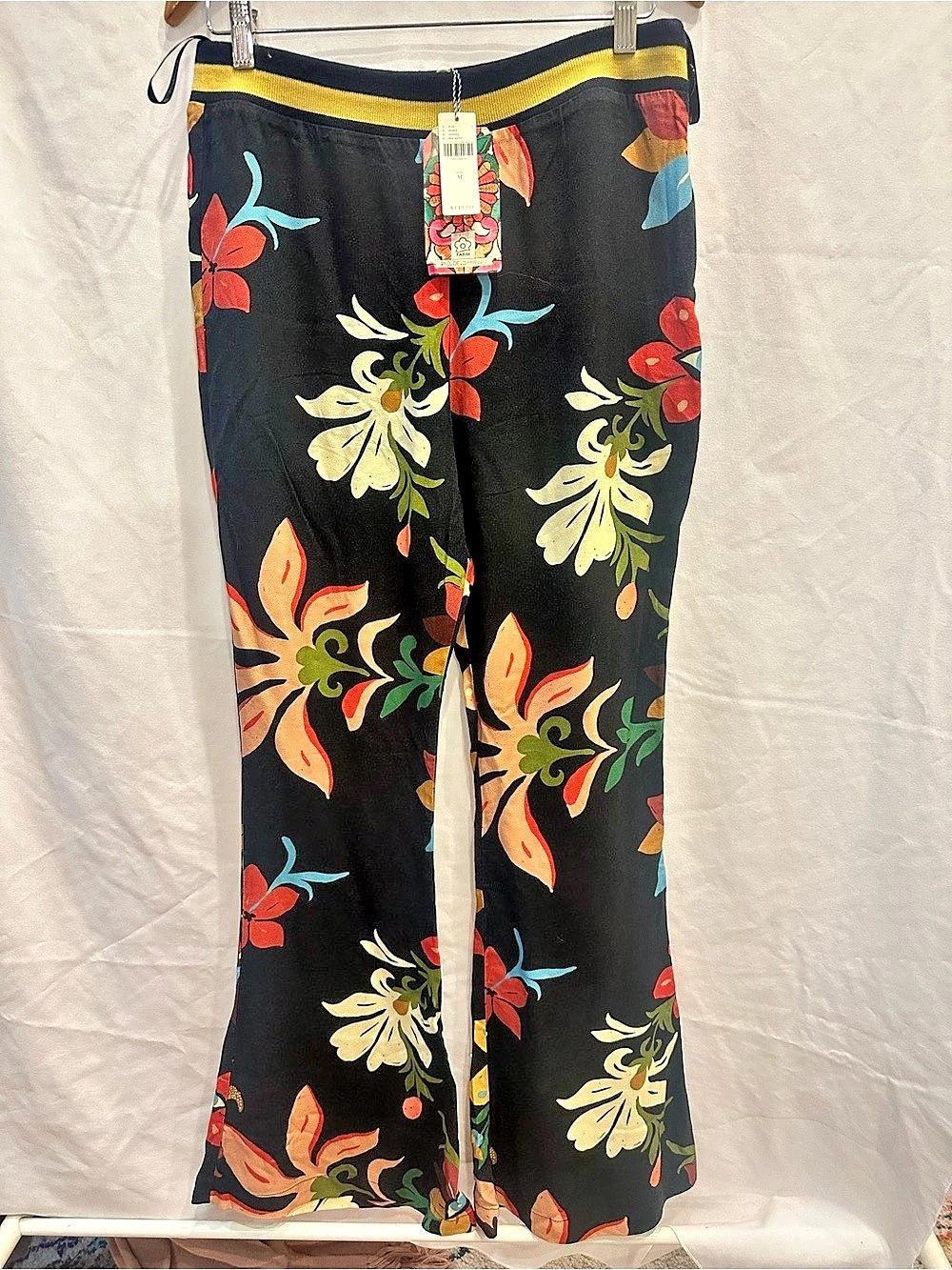 Farm Rio C. 060328 Floral Straight Leg Pants in Black Size Medium NWT